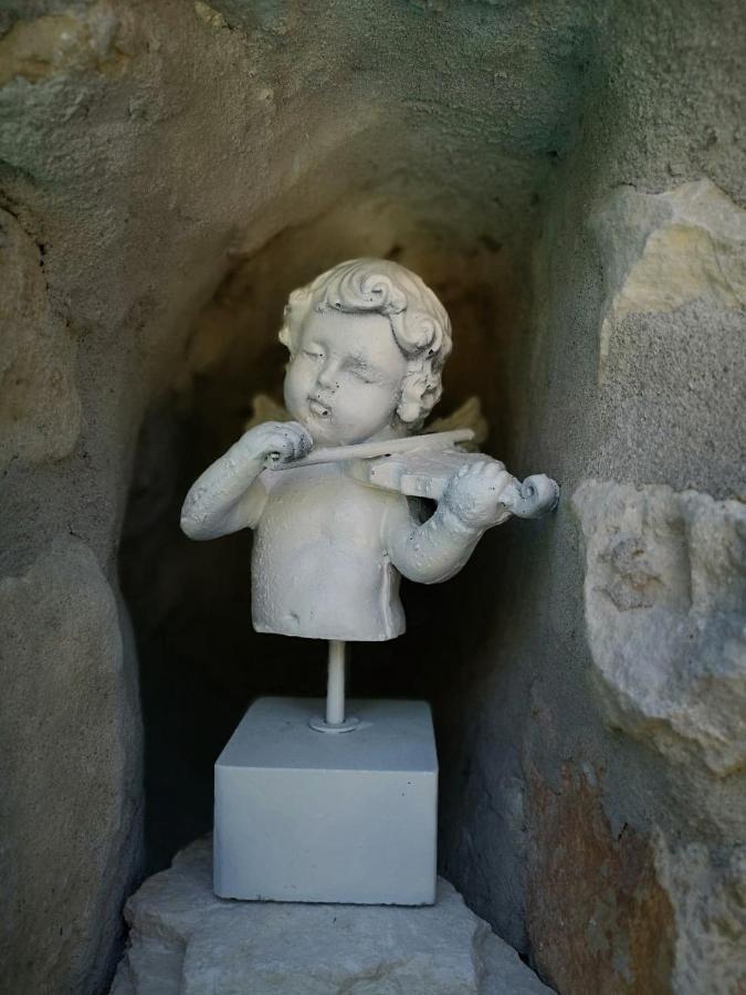 Au Clos Des Anges Saint-Jean-de-Maruéjols-et-Avéjan Kültér fotó